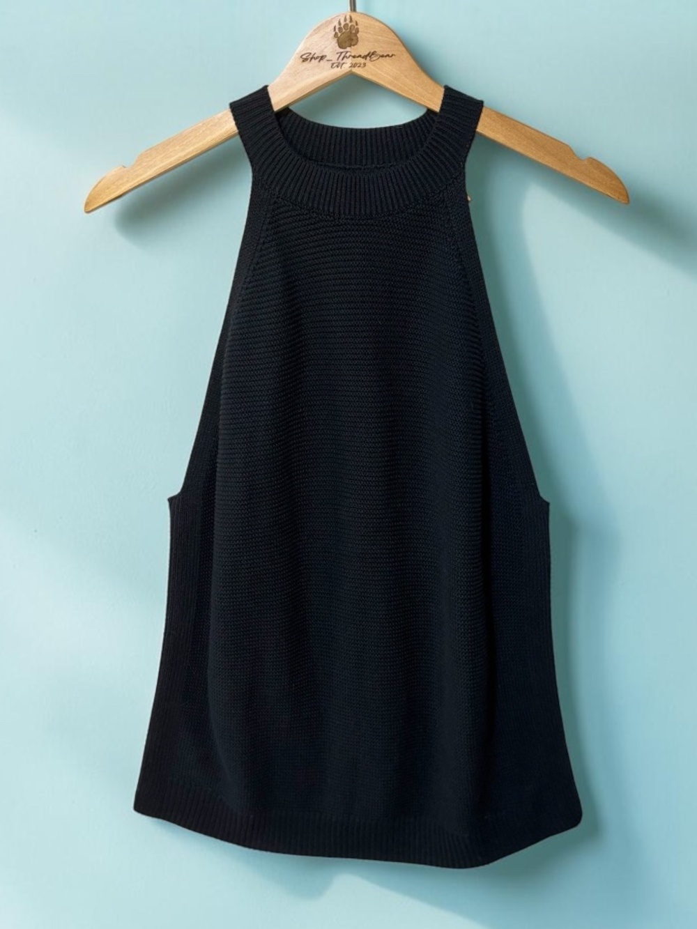 NWT [Banana Republic] Chunky Knit A-Line Sleeveless Black Sweater Top | Large